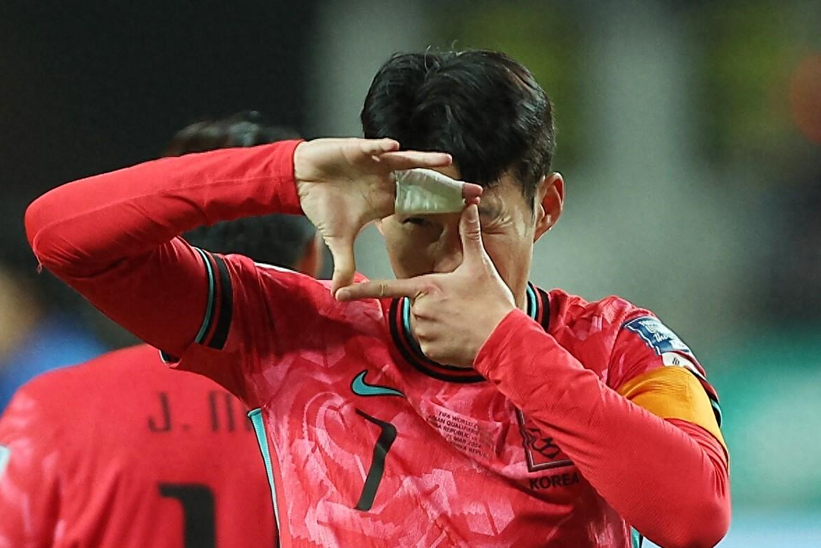 爱游戏-晋级下一阶段首场状态出色，美国队观众沸腾！，Ming重返赛场引发球迷热议的简单介绍