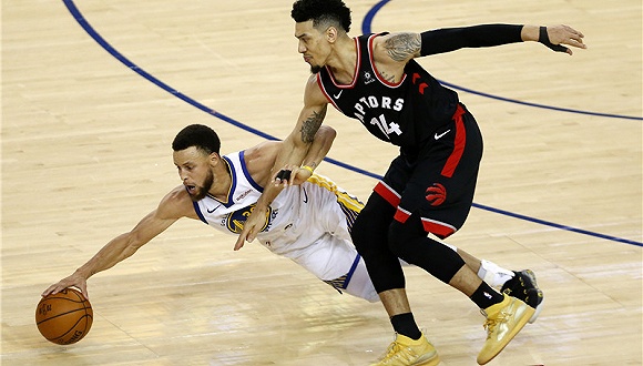 AYX-关于内马尔在勇士比赛中出色防守，回归赛场引发热议！的信息