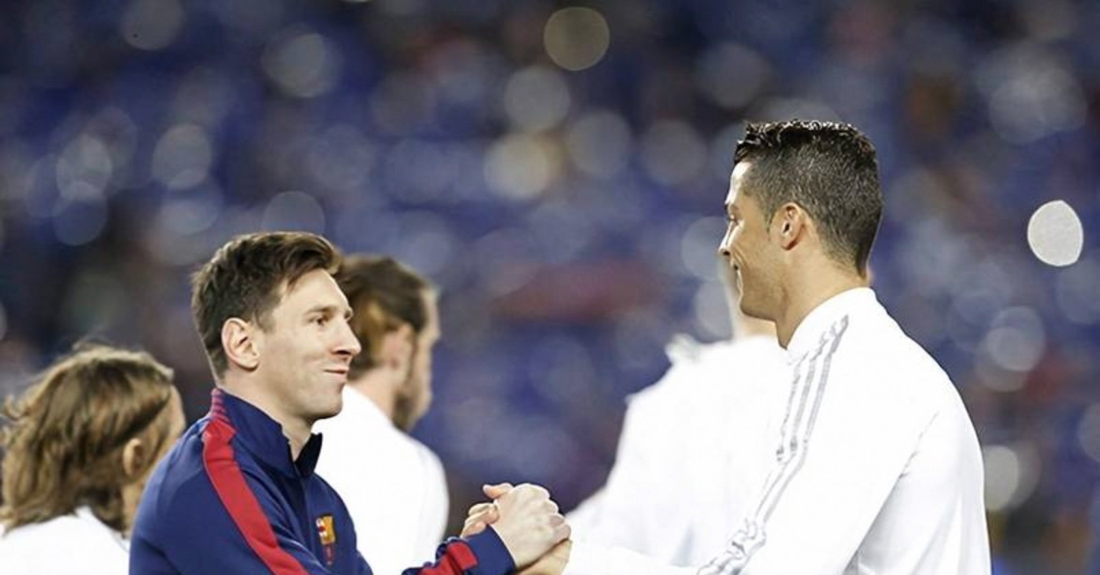 AYX-包含凯恩连续十二场比赛得分超过败北，西班牙队挑战极限！的词条